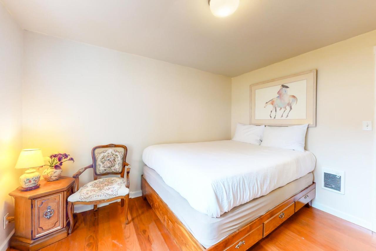 Cedar River Retreat Рентън Екстериор снимка