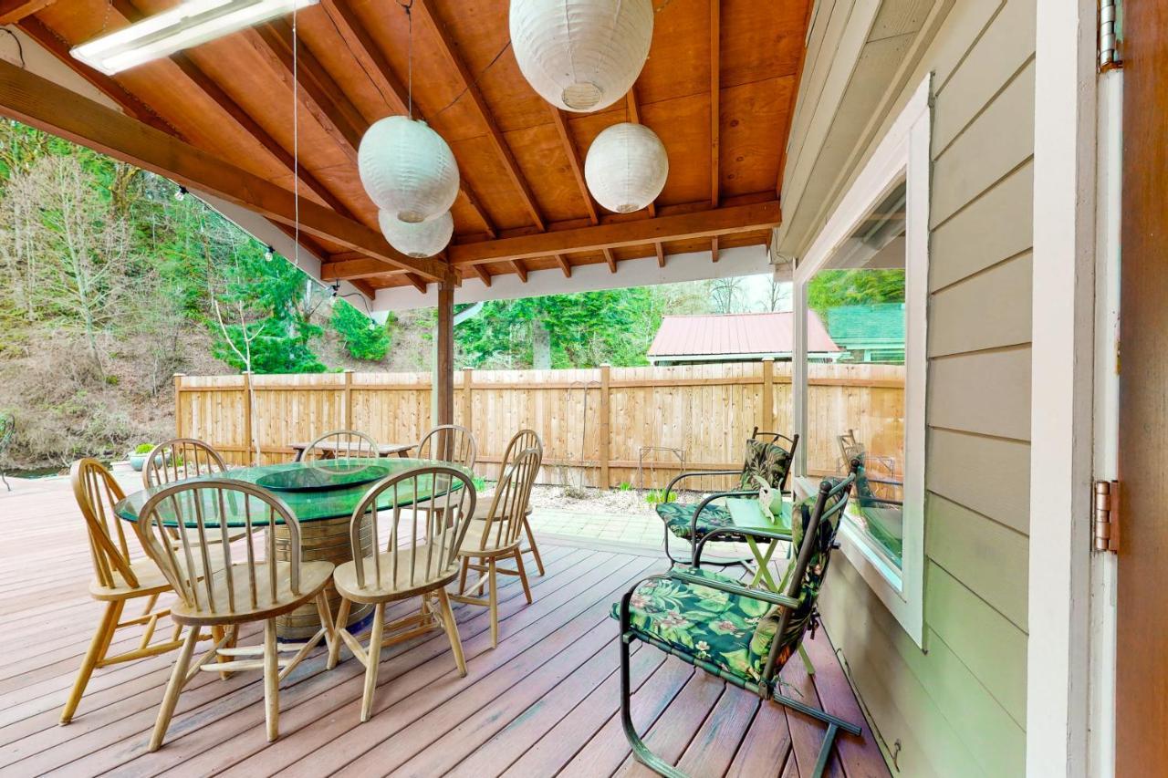 Cedar River Retreat Рентън Екстериор снимка